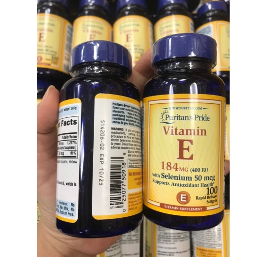 Viên uống Puritan’s Pride Vitamin E 184mg (400 IU) with Selenium 50mcg 100 viên của Mỹ